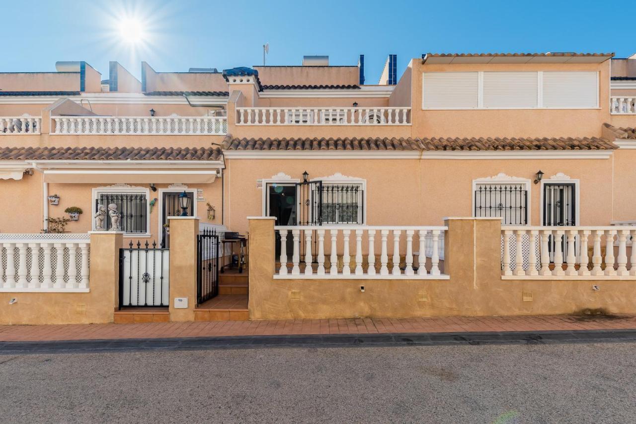 Bungalow La Zenia Cerca De La Playa Orihuela Luaran gambar