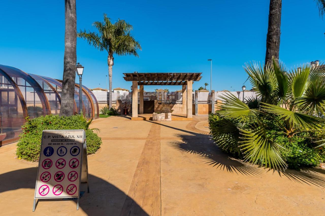 Bungalow La Zenia Cerca De La Playa Orihuela Luaran gambar
