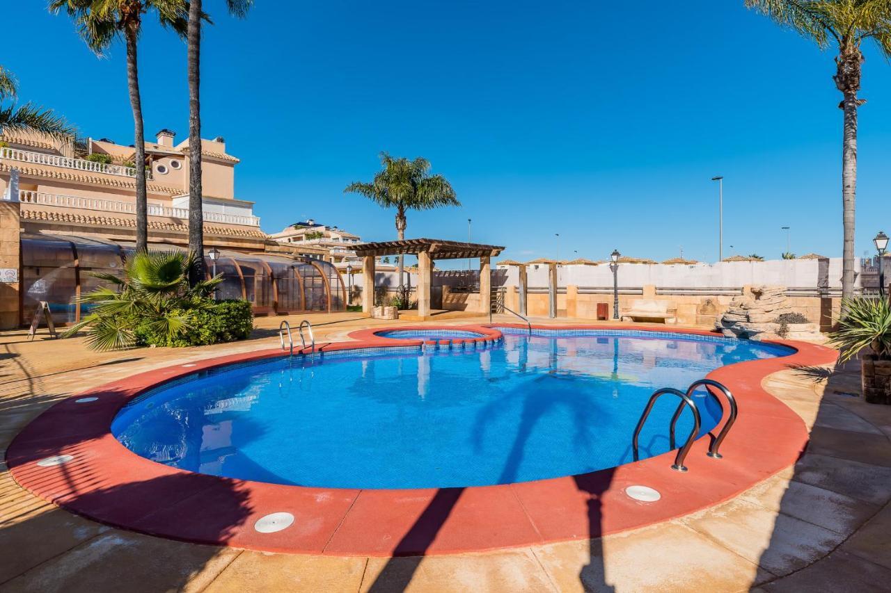 Bungalow La Zenia Cerca De La Playa Orihuela Luaran gambar